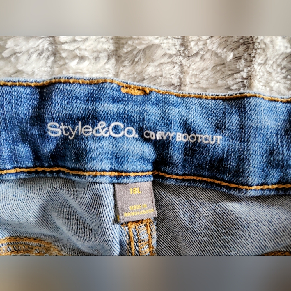 ~~Style & Co.👖Bootcut~~ - Picture 4 of 5